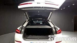 BMW X6 M60i 2024 года из Южной Кореи
