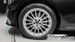 Mercedes-Benz E-Class E250 Exclusive 2023 года из Южной Кореи