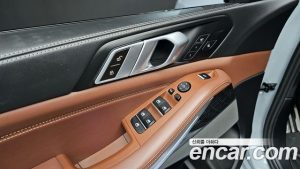 BMW X5 xDrive 40i M Sport 2024 года из Южной Кореи