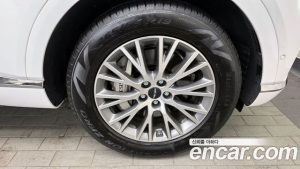 Genesis GV80 2.5T Бензин AWD 2024 года из Южной Кореи
