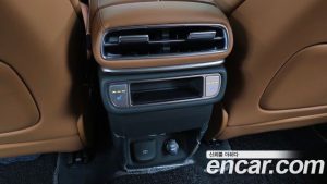 Genesis GV80 2.5T Бензин AWD 2024 года из Южной Кореи