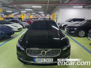Volvo S90 B6 AWD ULTIMATE Bright 2023 года из Южной Кореи
