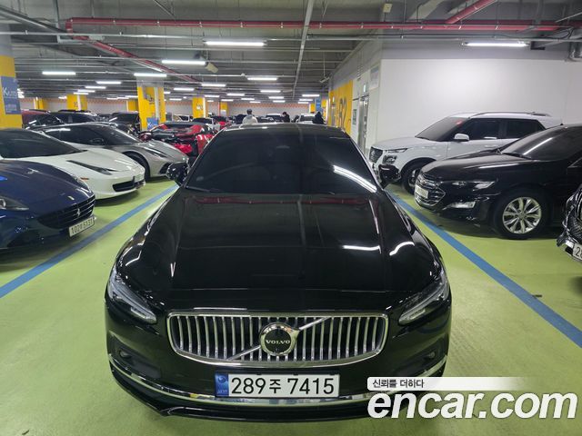 Volvo S90 B6 AWD ULTIMATE Bright 2023 года из Кореи