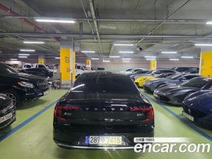 Volvo S90 B6 AWD ULTIMATE Bright 2023 года из Южной Кореи