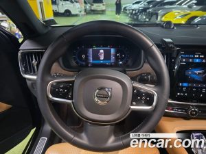 Volvo S90 B6 AWD ULTIMATE Bright 2023 года из Южной Кореи