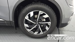 Renault-KoreaSamsung QM6 Quest 2.0 LPe RE 2WD 2024 года из Южной Кореи