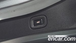 Renault-KoreaSamsung QM6 Quest 2.0 LPe RE 2WD 2024 года из Южной Кореи