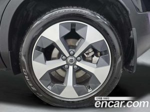 Volvo XC40 B4 Ultra Bright 2025 года из Южной Кореи