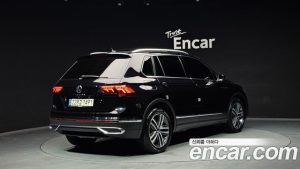 Volkswagen Tiguan 2.0 TDI Prestige 2022 года из Южной Кореи