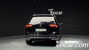 Volkswagen Tiguan 2.0 TDI Prestige 2022 года из Южной Кореи