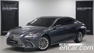 Lexus ES Luxury Plus 2026 года из Южной Кореи