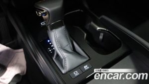 Lexus ES Luxury Plus 2026 года из Южной Кореи