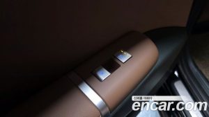Hyundai Grandeur 2.5 Бензин 2WD 2025 года из Южной Кореи