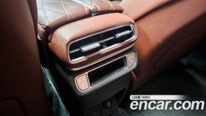 Genesis GV80 2.5T Бензин AWD 2025 года из Южной Кореи