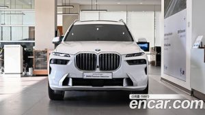 BMW X7 xDrive 40d Design Pure Excellence 6 2023 года из Южной Кореи