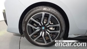 BMW 7-Series 740i xDrive M Sport 2024 года из Южной Кореи