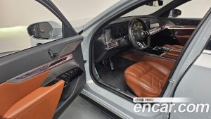 BMW 7-Series 740i xDrive M Sport 2024 года из Южной Кореи