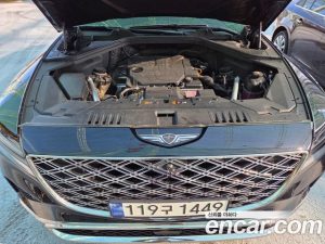 Genesis GV80 2.5T Бензин AWD 2024 года из Южной Кореи