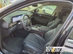Genesis GV80 2.5T Бензин AWD 2024 года из Южной Кореи