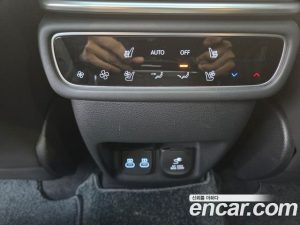 Genesis GV80 2.5T Бензин AWD 2024 года из Южной Кореи