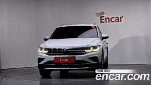 Volkswagen Tiguan 2.0 TDI 4 Prestige 2023 года из Южной Кореи