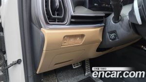 Kia Sorento Бензин 2.5T 2WD 2024 года из Южной Кореи