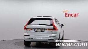 Volvo XC60 B5 ULTIMATE Bright 2024 года из Южной Кореи