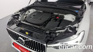 Volvo XC60 B5 ULTIMATE Bright 2024 года из Южной Кореи