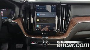 Volvo XC60 B5 ULTIMATE Bright 2024 года из Южной Кореи
