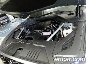 Genesis GV70 2.5T Бензин 2WD 2025 года из Южной Кореи