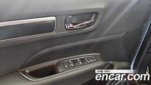 Renault-KoreaSamsung QM6 2.0 GDe RE 2WD 2026 года из Южной Кореи