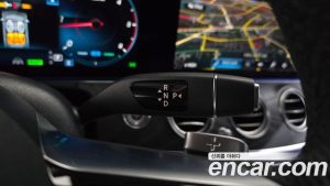Mercedes-Benz E-Class E220d 4MATIC AMG Line 2023 года из Южной Кореи