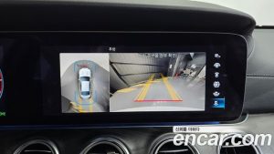 Mercedes-Benz E-Class E220d 4MATIC AMG Line 2023 года из Южной Кореи
