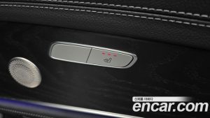 Mercedes-Benz E-Class E220d 4MATIC AMG Line 2023 года из Южной Кореи