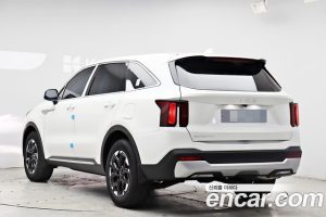 Kia Sorento Дизель 2.2 2WD 2026 года из Южной Кореи