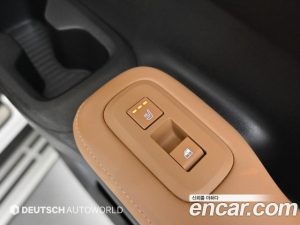 Hyundai Santafe HEV 1.6 2WD 2024 года из Южной Кореи