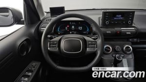 Hyundai Casper Turbo D ESSENTIAL Light 2024 года из Южной Кореи