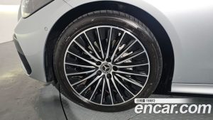 Mercedes-Benz CLE-Class CLE200 Coupe 2024 года из Южной Кореи