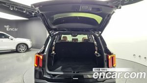 Kia Sorento HEV 1.6 2WD 2024 года из Южной Кореи