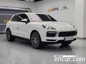 Porsche Cayenne 3.0 2023 года из Южной Кореи