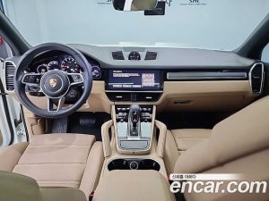 Porsche Cayenne 3.0 2023 года из Южной Кореи