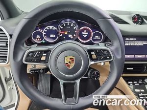 Porsche Cayenne 3.0 2023 года из Южной Кореи