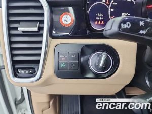 Porsche Cayenne 3.0 2023 года из Южной Кореи