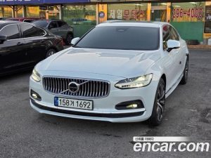 Volvo S90 B5 ULTIMATE Bright 2024 года из Южной Кореи