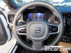 Volvo S90 B5 ULTIMATE Bright 2024 года из Южной Кореи