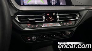 BMW 2-Series 220i M Sport 2024 года из Южной Кореи