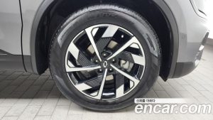 Renault-KoreaSamsung QM6 2.0 GDe LE 2WD 2024 года из Южной Кореи