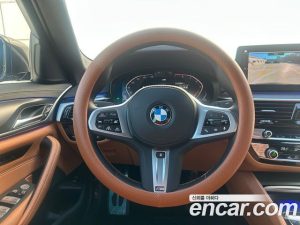 BMW 5-Series 520i M Sport 2023 года из Южной Кореи