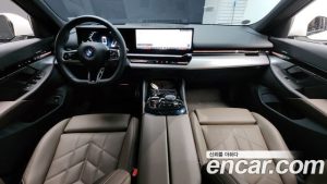 BMW 5-Series 520i M Sport 2024 года из Южной Кореи