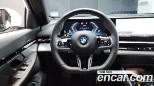 BMW 5-Series 520i M Sport 2024 года из Южной Кореи